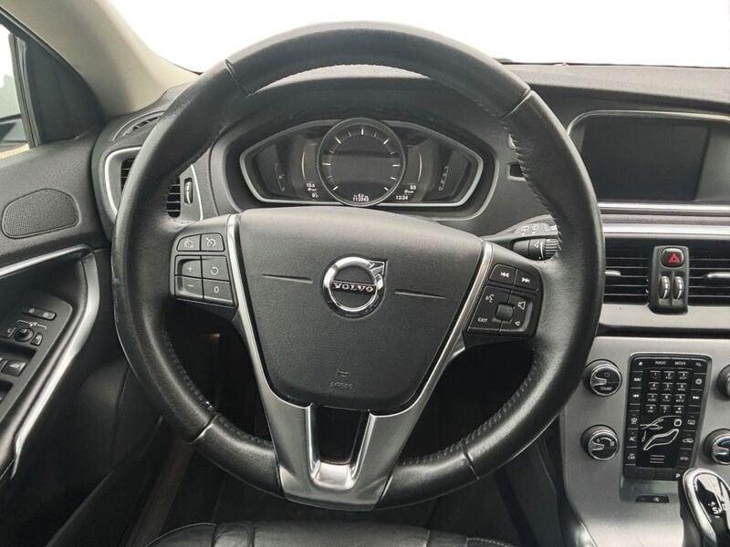 Volvo V40 D2 120 CV Automatica NAVI TETTO LED Business