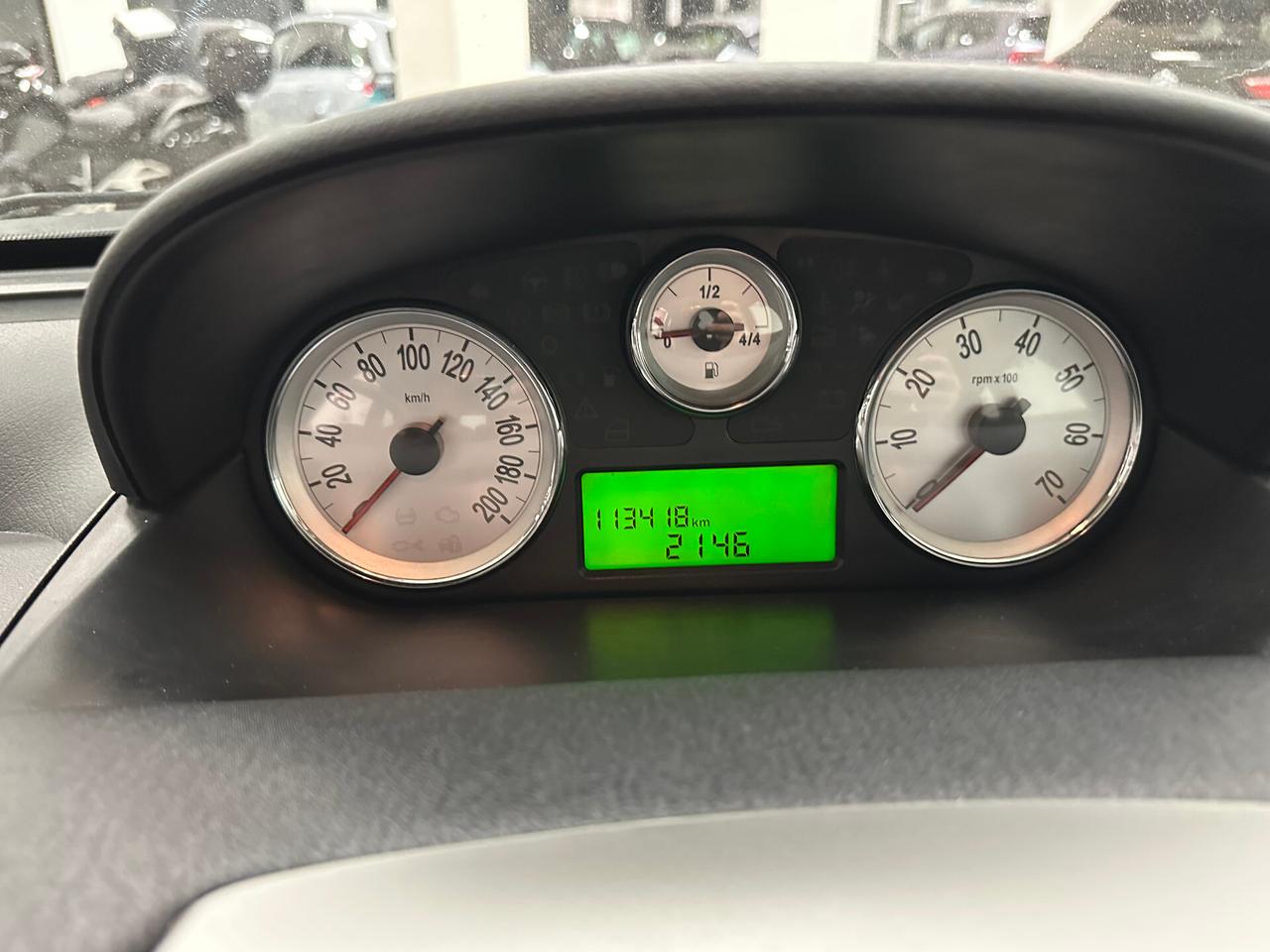 Lancia Ypsilon 1.2 69 CV Unyca - 2011