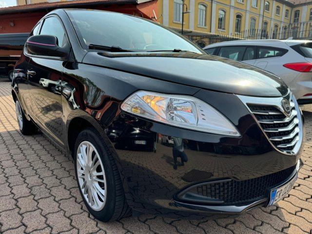 LANCIA Ypsilon 1.2 69 CV 5 porte Elefantino