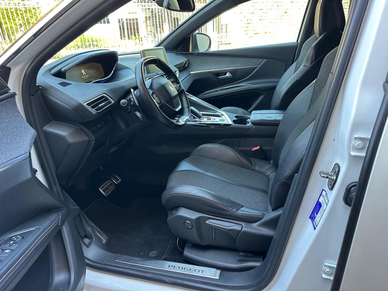 Peugeot 5008 BlueHDi 120 S&S EAT6 GT Line 7 POSTI