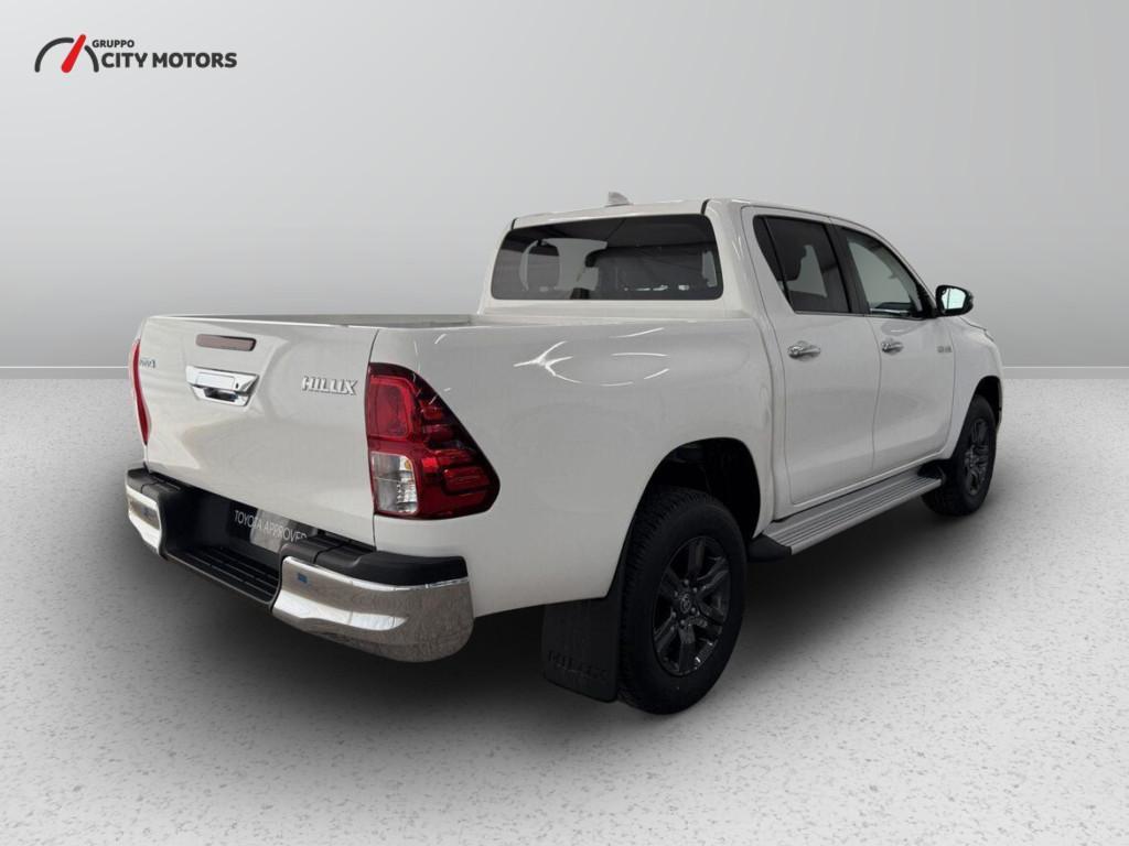 Toyota Hilux Double Cab 2.4 D-4D Lounge A/T