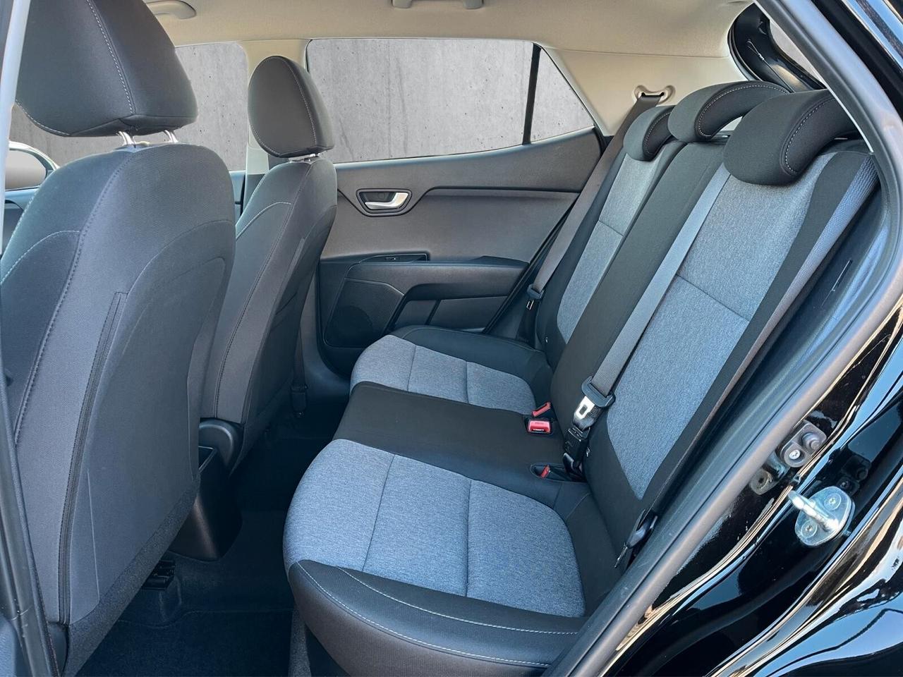 Kia Stonic 1.2 Urban Smart Pack 84 Cv