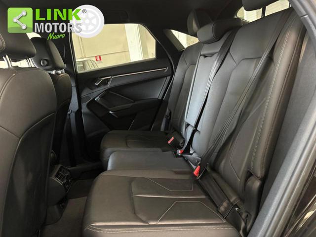 AUDI Q3 35 TDI quattro S tronic S line Identity black