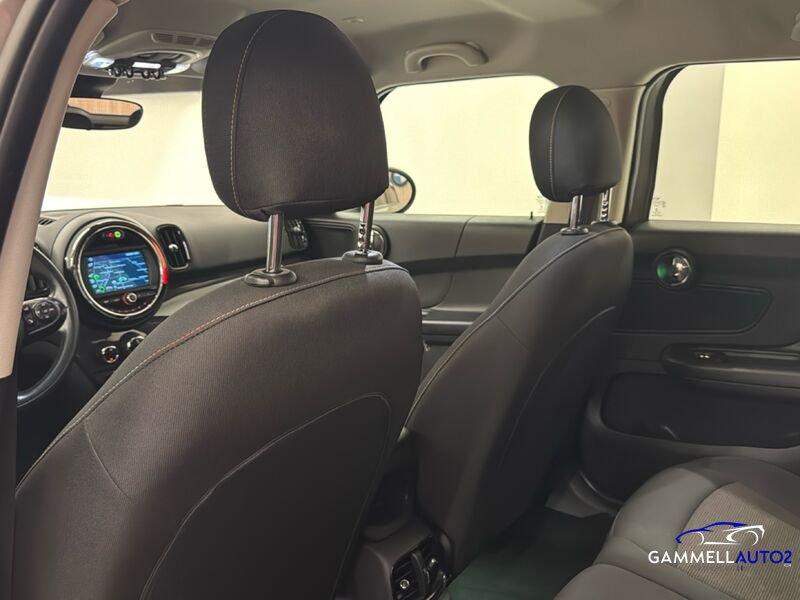 MINI Countryman One D