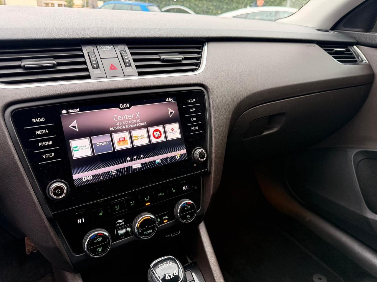 Skoda Octavia 2.0 TDI SCR 184 CV DSG Wagon 4x4 Scout