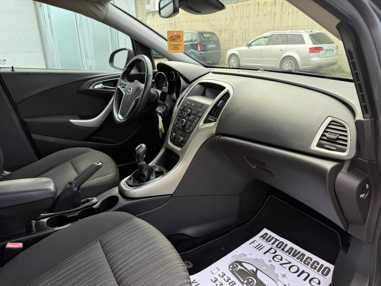 Opel Astra 1.7 CDTI 110CV 5 porte Cosmo