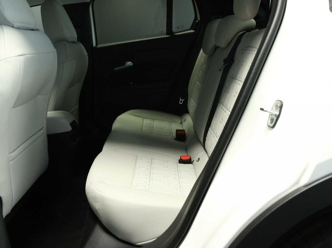 Fiat 600 1.2 110CV Hybrid MHEV DCT La Prima