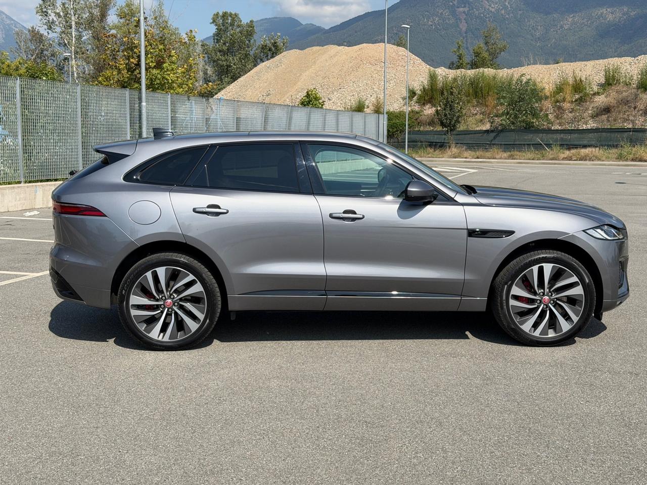 Jaguar F-Pace 2.0 PHEV 404 CV AWD aut. R-Dynamic S