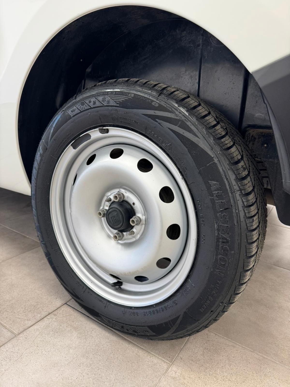 Fiat Fiorino 1.3 MJT 95 CV