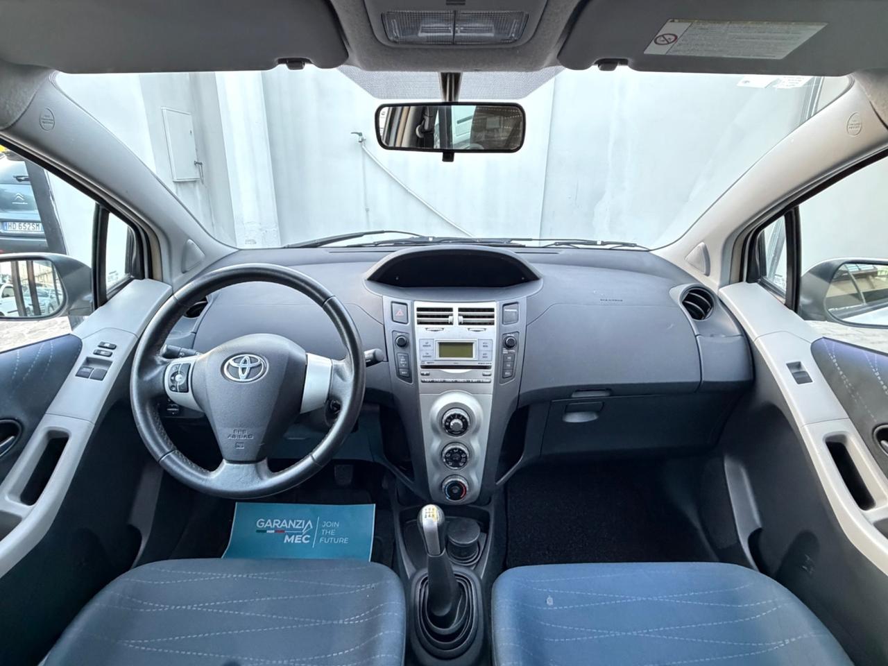 Toyota Yaris 1.0 Sol - GARANZIA
