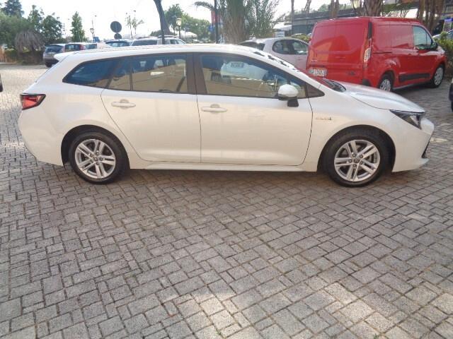 Toyota Corolla Touring Sports 1.8 Hybrid Business
