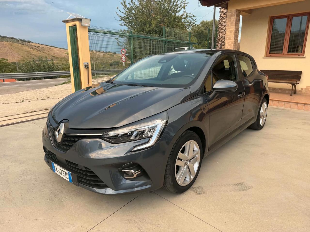 Renault Clio TCe 90 CV 5 porte Business