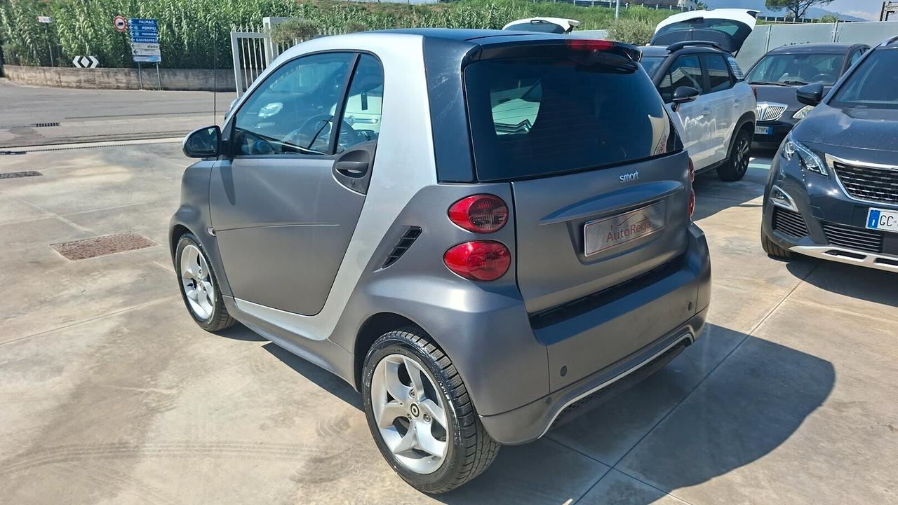 Smart ForTwo 1000 62 kW coupé 2014