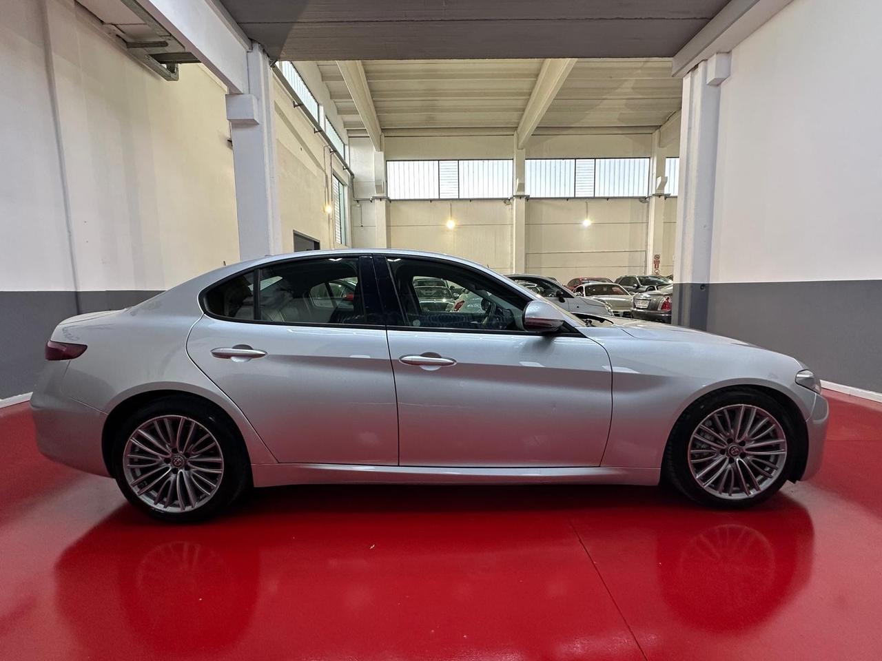 Alfa Romeo Giulia 2.2 150cv super