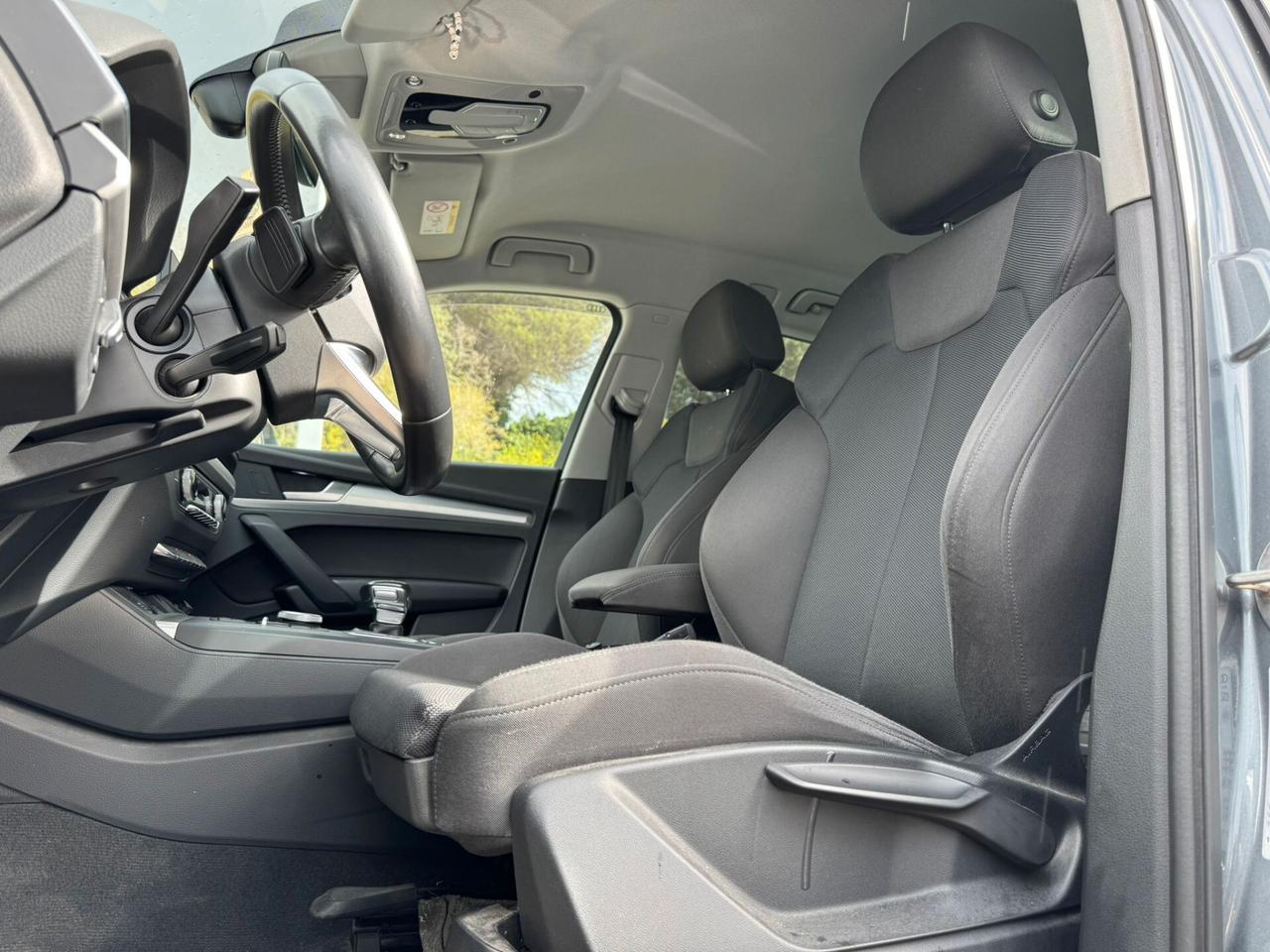 Audi Q5 2.0 TDI quattro S tronic Business Sport