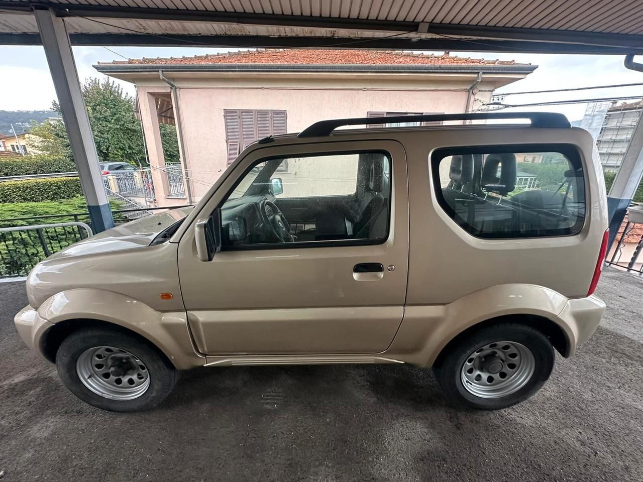 Suzuki Jimny 1.3i 16V cat 4WD JLX