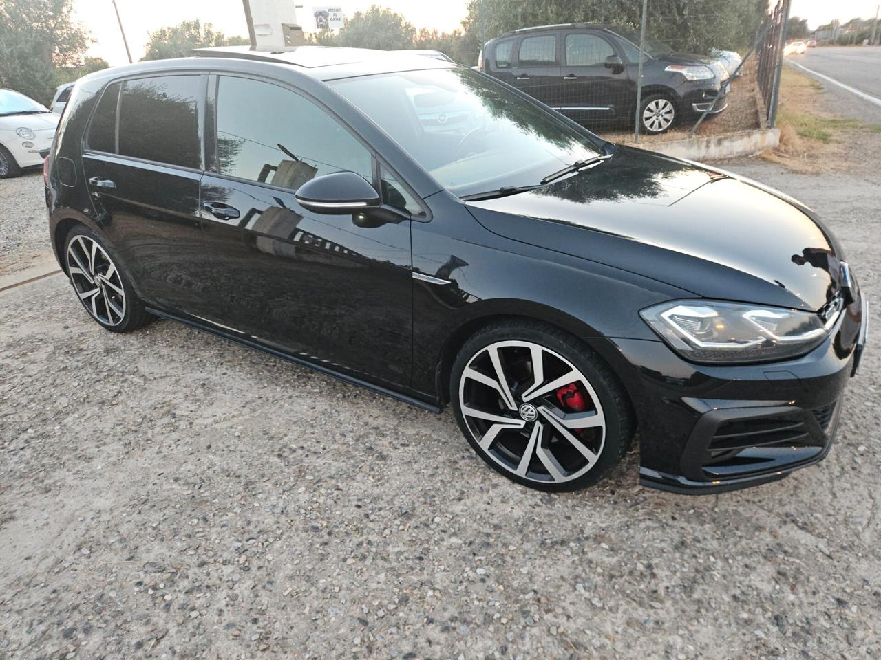 Volkswagen Golf GTD 2.0 TDI DSG 5p. BlueMotion Technology