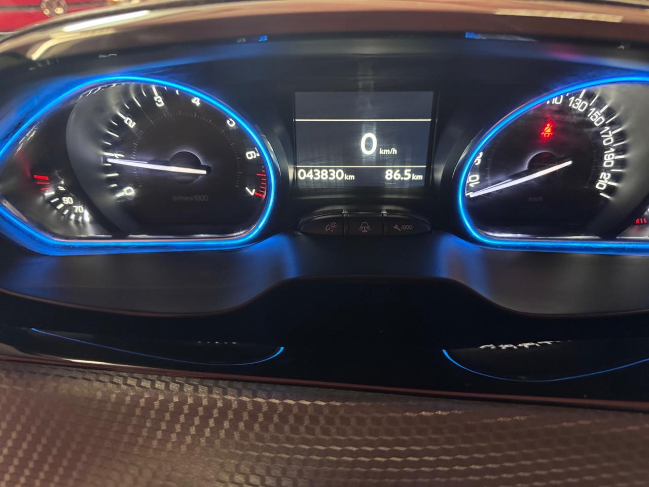 Peugeot 2008 PureTech Turbo 130 S&S Allure