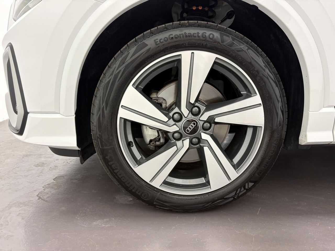 AUDI Q2 2.0 TDI S-TRONIC S-LINE EDITION