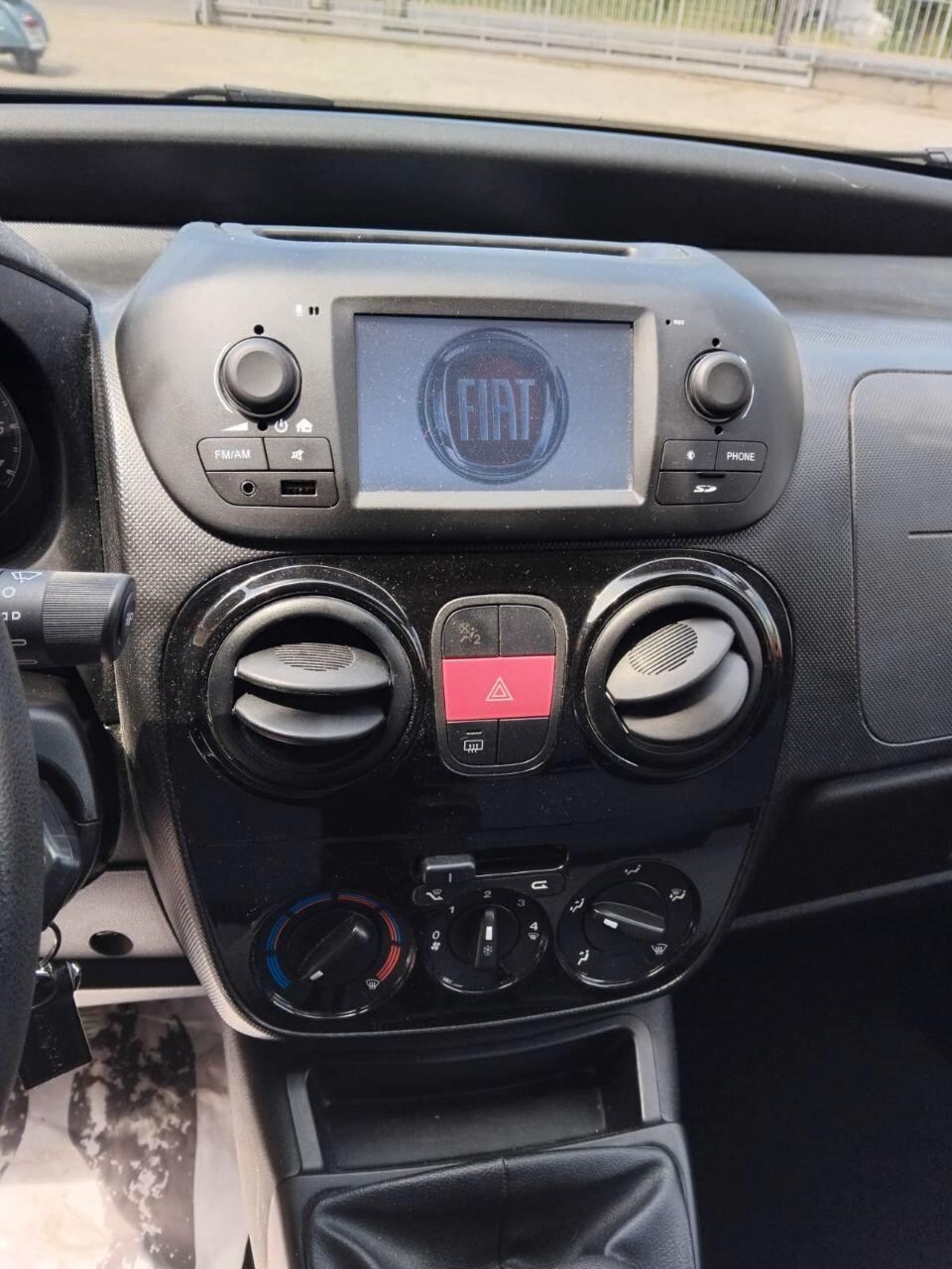 Fiat Qubo 1.4 8V 77 CV Lounge
