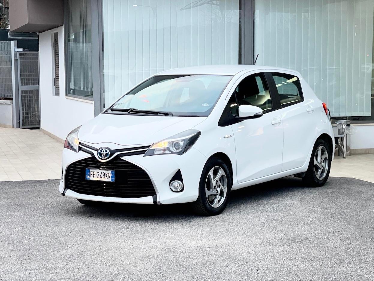 Toyota Yaris 1.5 Hybrid 73CV E6 Neo. Automatica - 2016