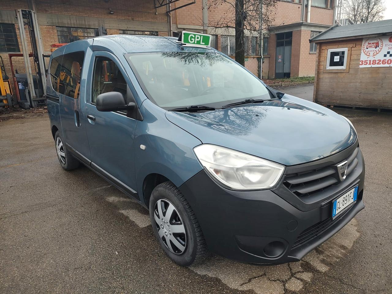 Dacia Dokker 1.6 8V 85CV Ambiance, BENZINA\GPL CON SCADENZA 2032, OK NEOPATENTATI, GARANZIA L.12 MESI