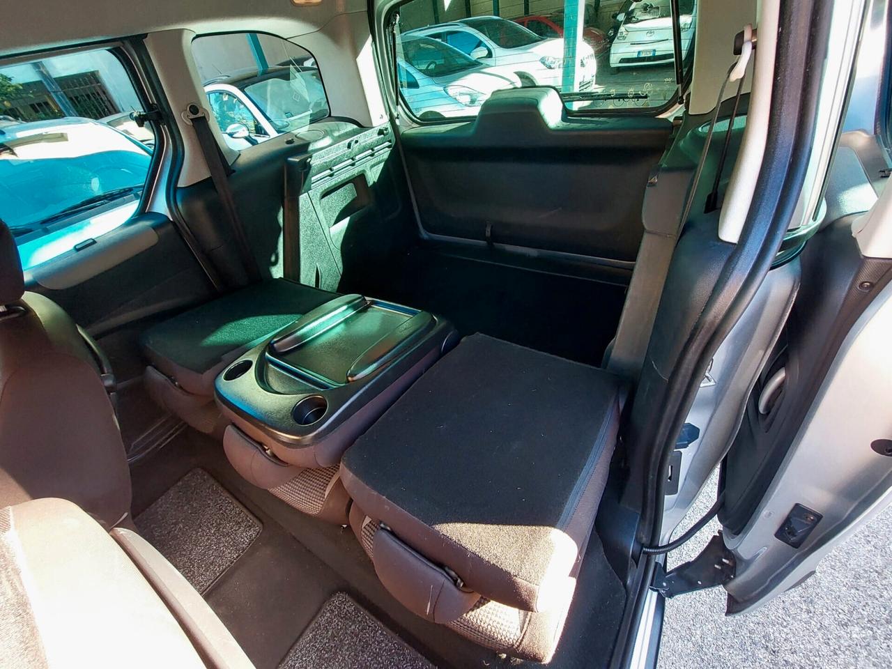 Peugeot Partner Tepee 1.6 HDi 92CV Outdoor "Full Optional "