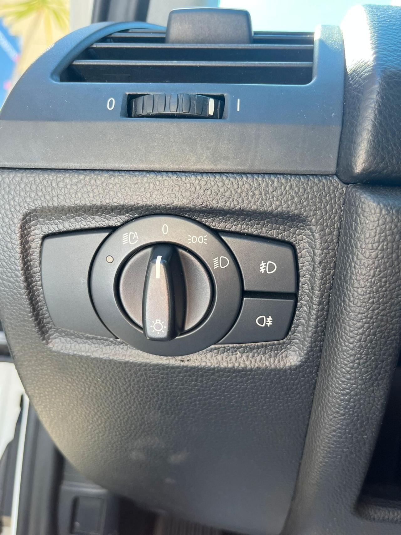 Bmw 118 118d 2.0 143CV cat 5 porte Futura DPF