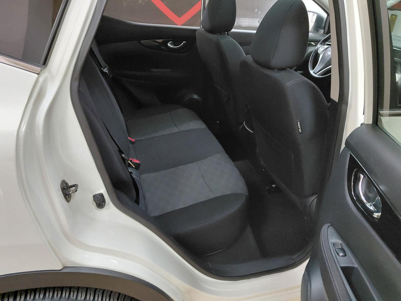 Nissan Qashqai 1.5 dCi N-Connecta soli 95000 km