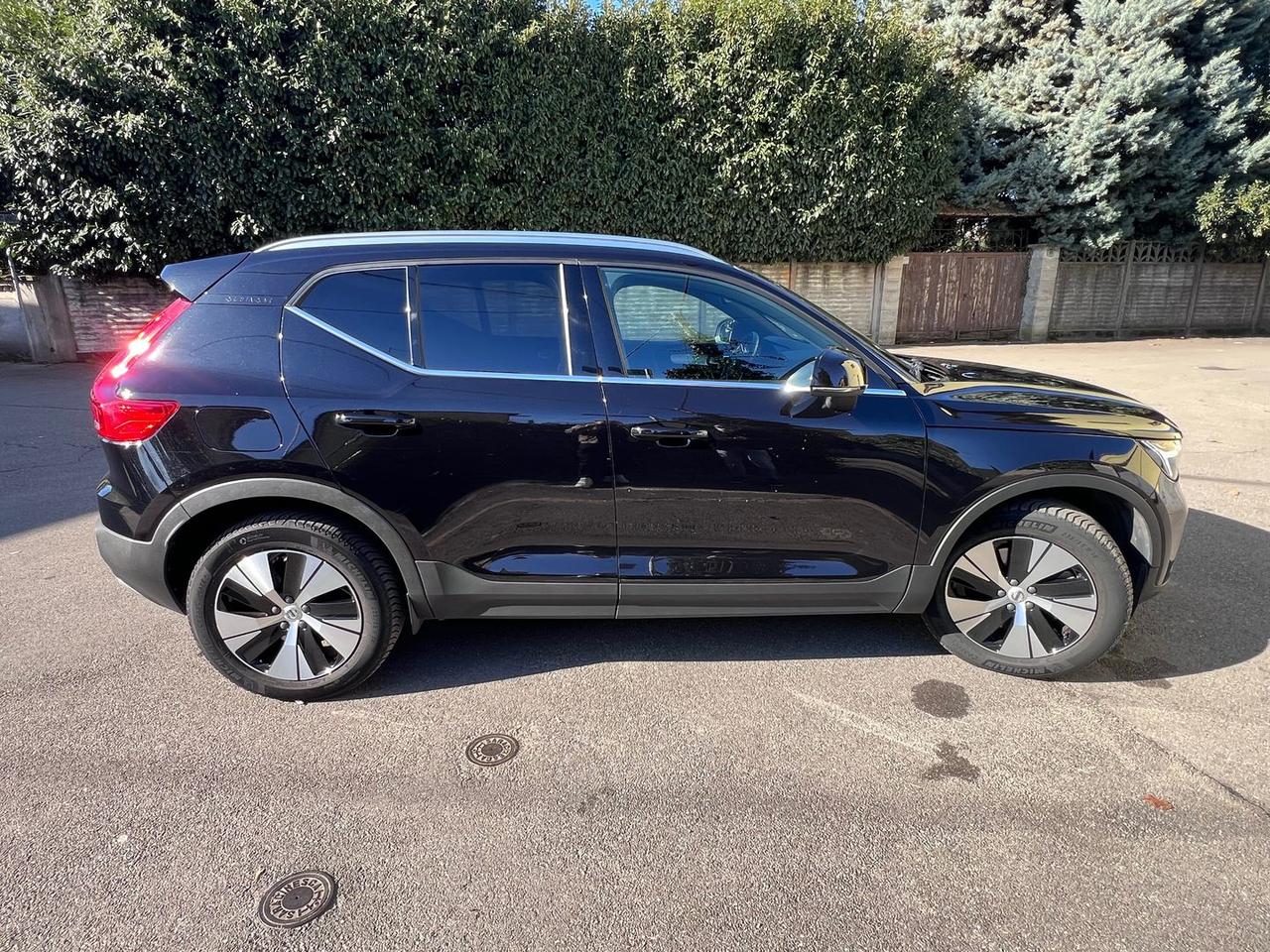 Volvo XC40 Core T4 Recharge PHEV #9479