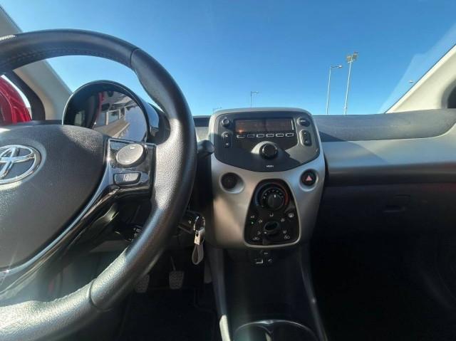 Toyota Aygo 1.0 x-business 5p