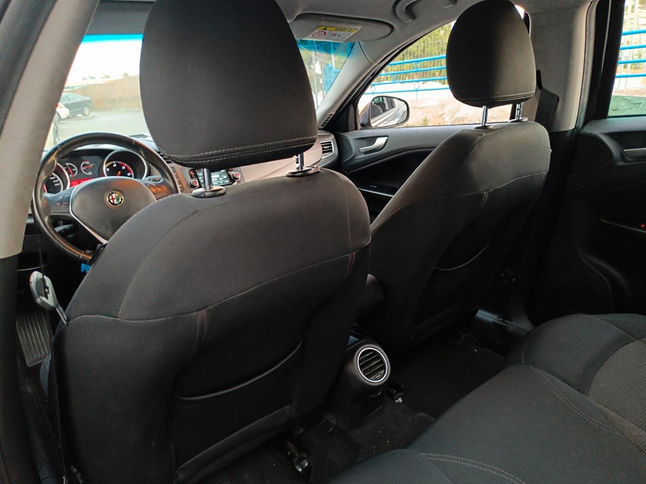 Alfa Romeo Giulietta 2.0 JTDm-2 150 CV Distinctive
