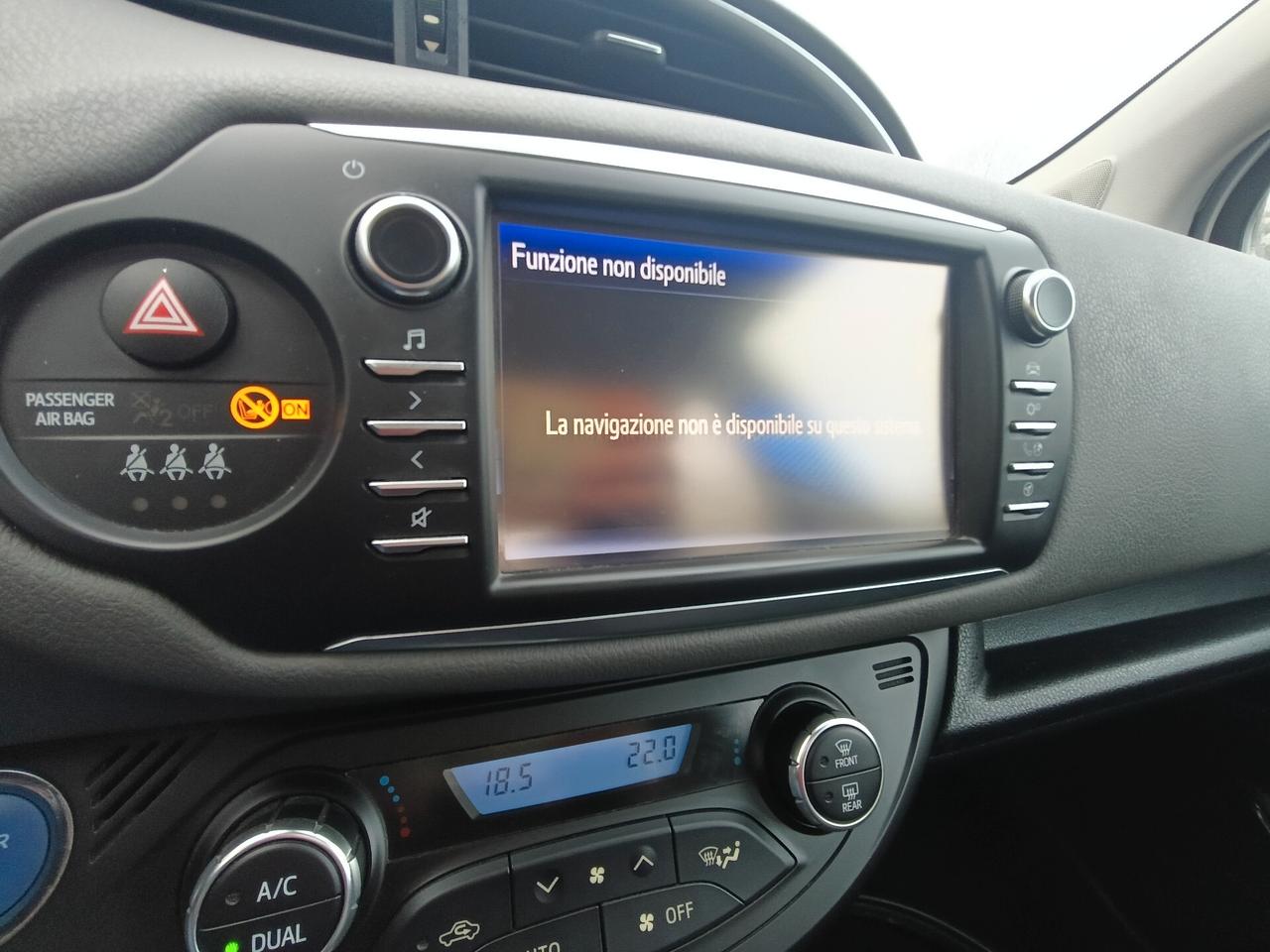 Toyota Yaris 1.5 Hybrid 5 porte Business