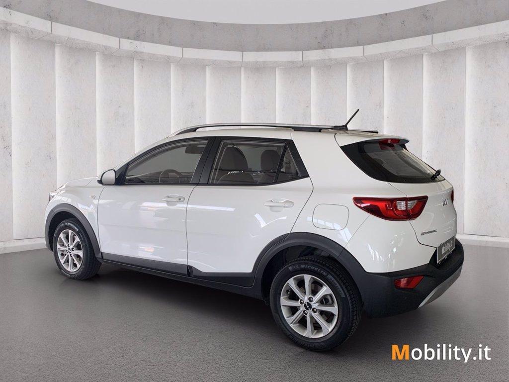 KIA Stonic 1.2 dpi Urban del 2022