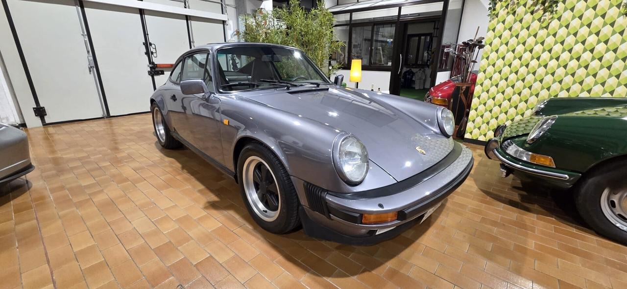 Porsche 911 3200Coupè Conservatissima Italia