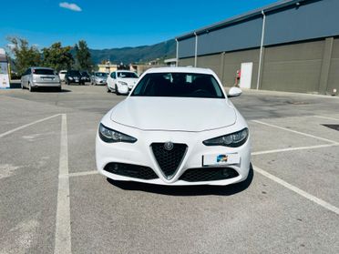Alfa Romeo Giulia 2.2 Turbodiesel 150 CV AT8 Business