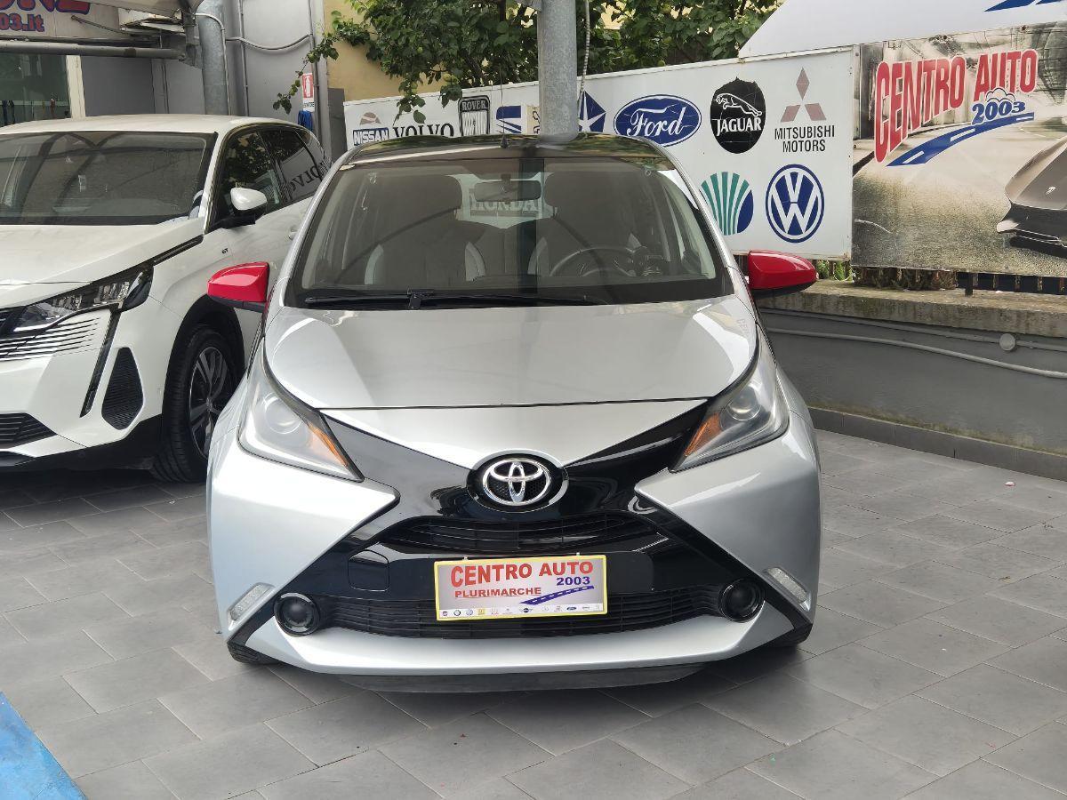 TOYOTA - Aygo - 1.0 VVT-i 69 CV 5p. x-play TSS