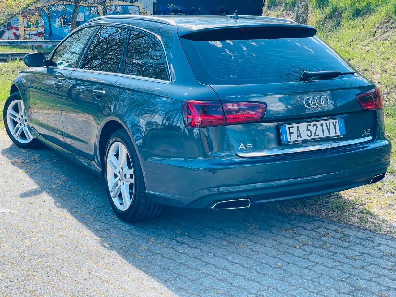 Audi A6 Avant 3.0 TDI S tronic