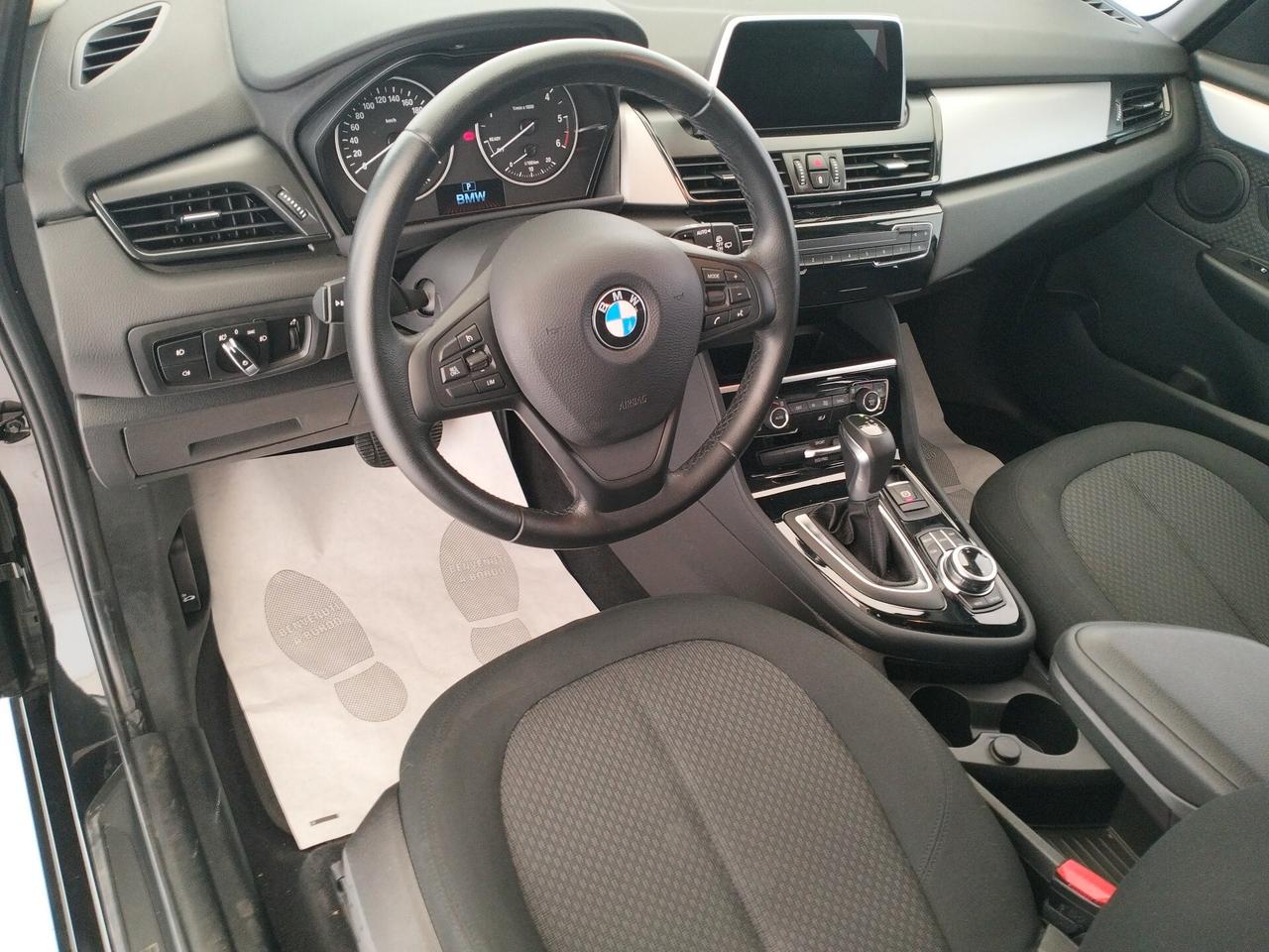 Bmw 2er Active Tourer 218d Advantage