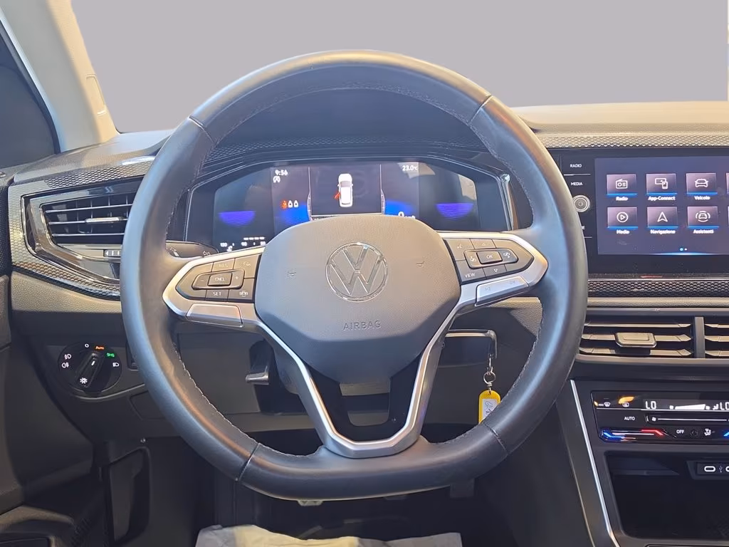 VOLKSWAGEN Polo 1.0 tsi life 95cv del 2023