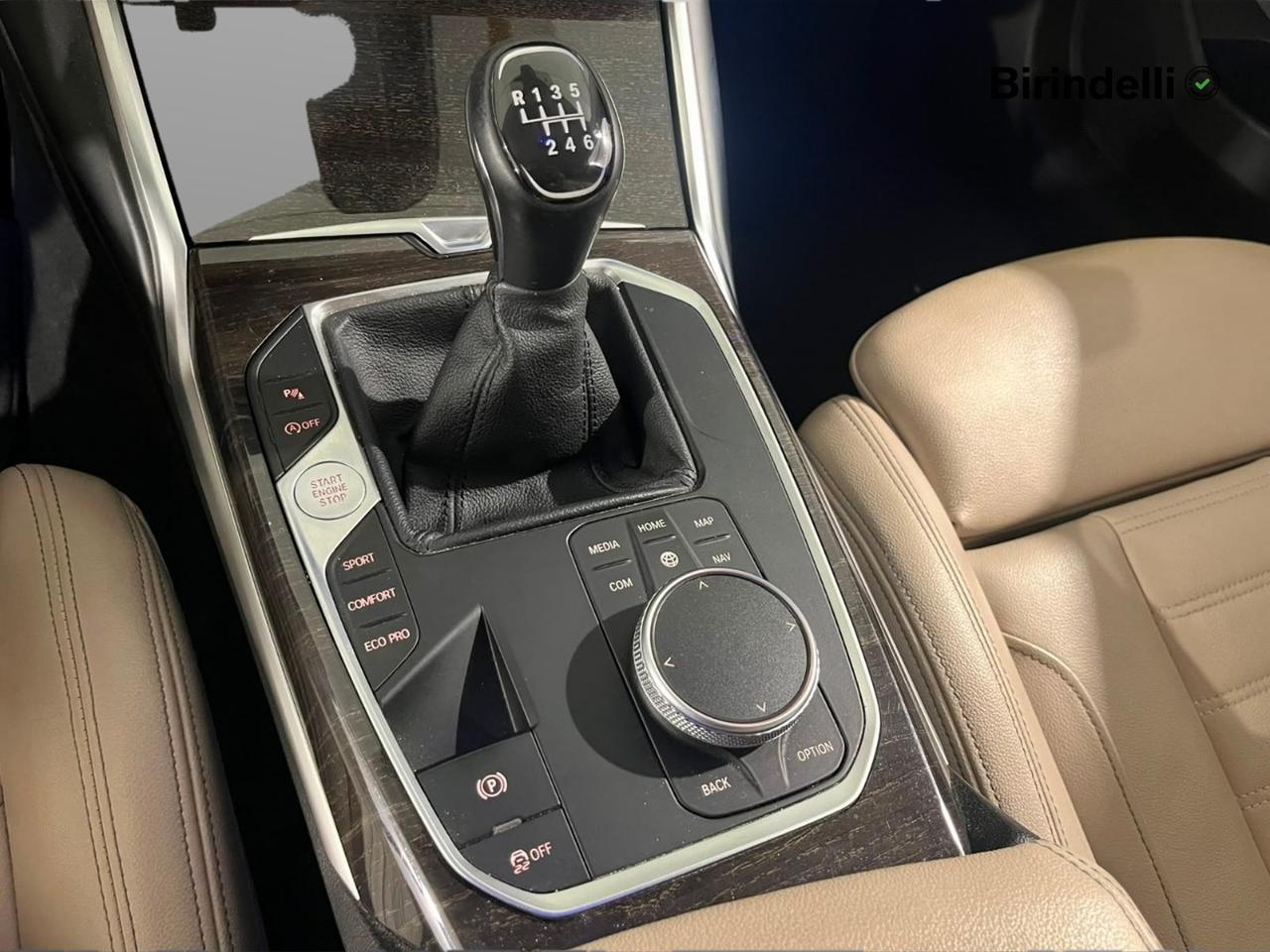 BMW Serie 3(G20/1-80/1) - 318d Touring Luxury