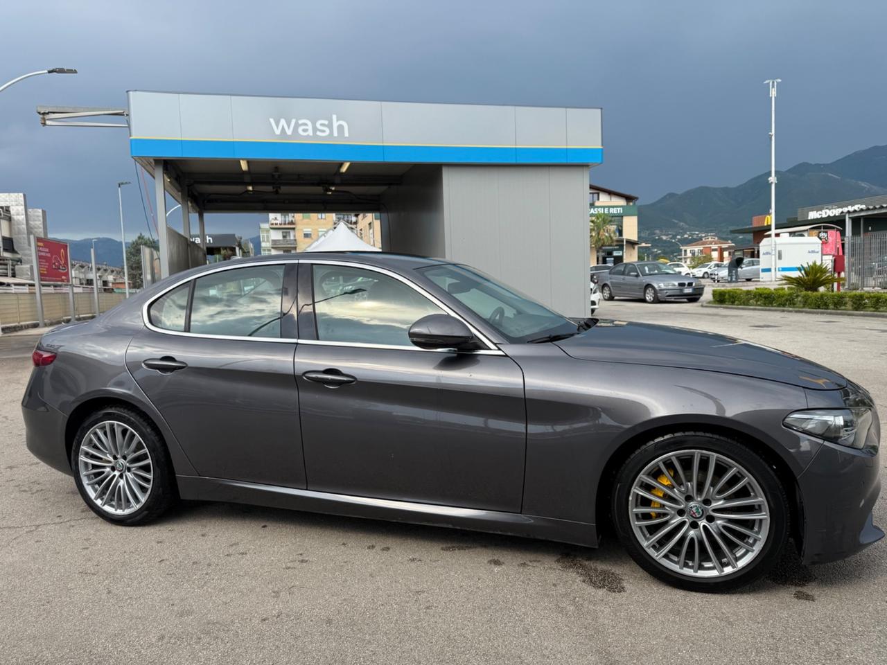Alfa Romeo Giulia 2.2 180 CV Business FULL OPTIONAL