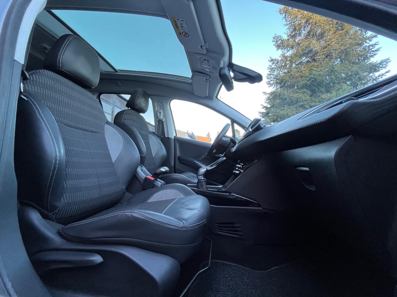 Peugeot 2008 BlueHDi 100 Allure-km192000-