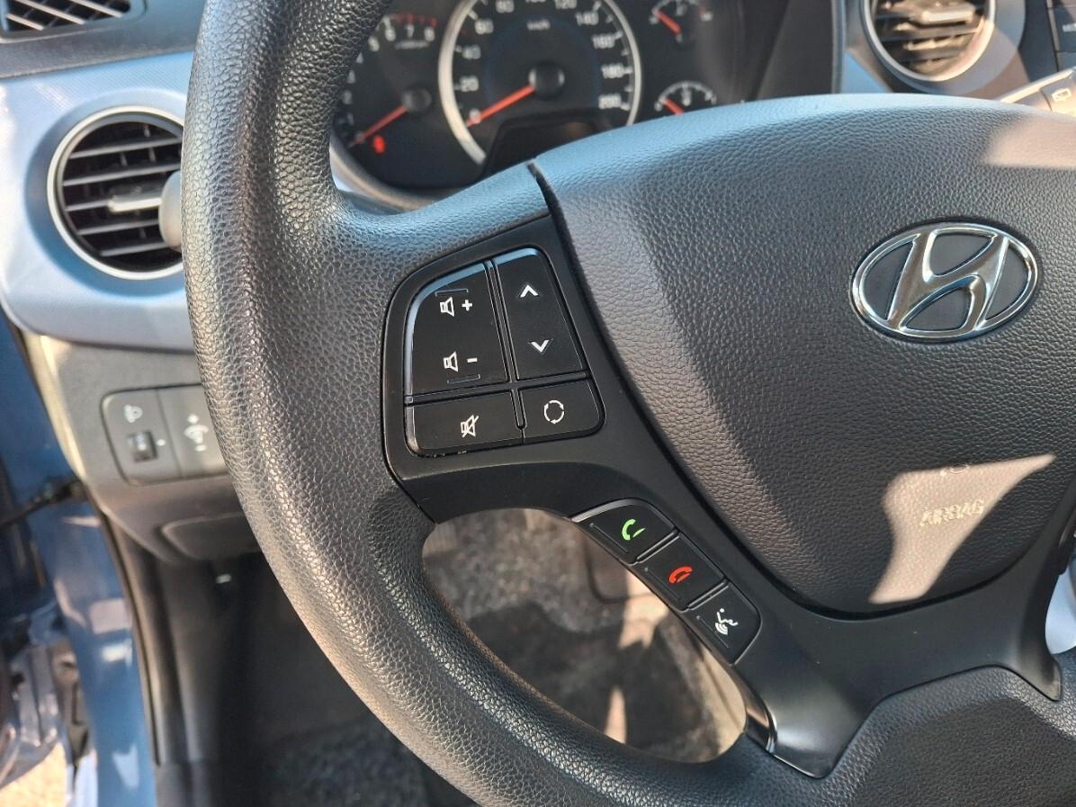 Hyundai i10 1.0 MPI Sound Edition