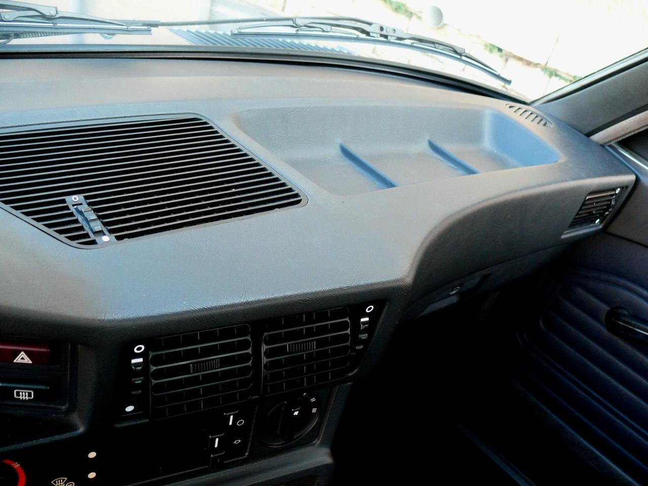 Bmw 520 520i -(M1345)