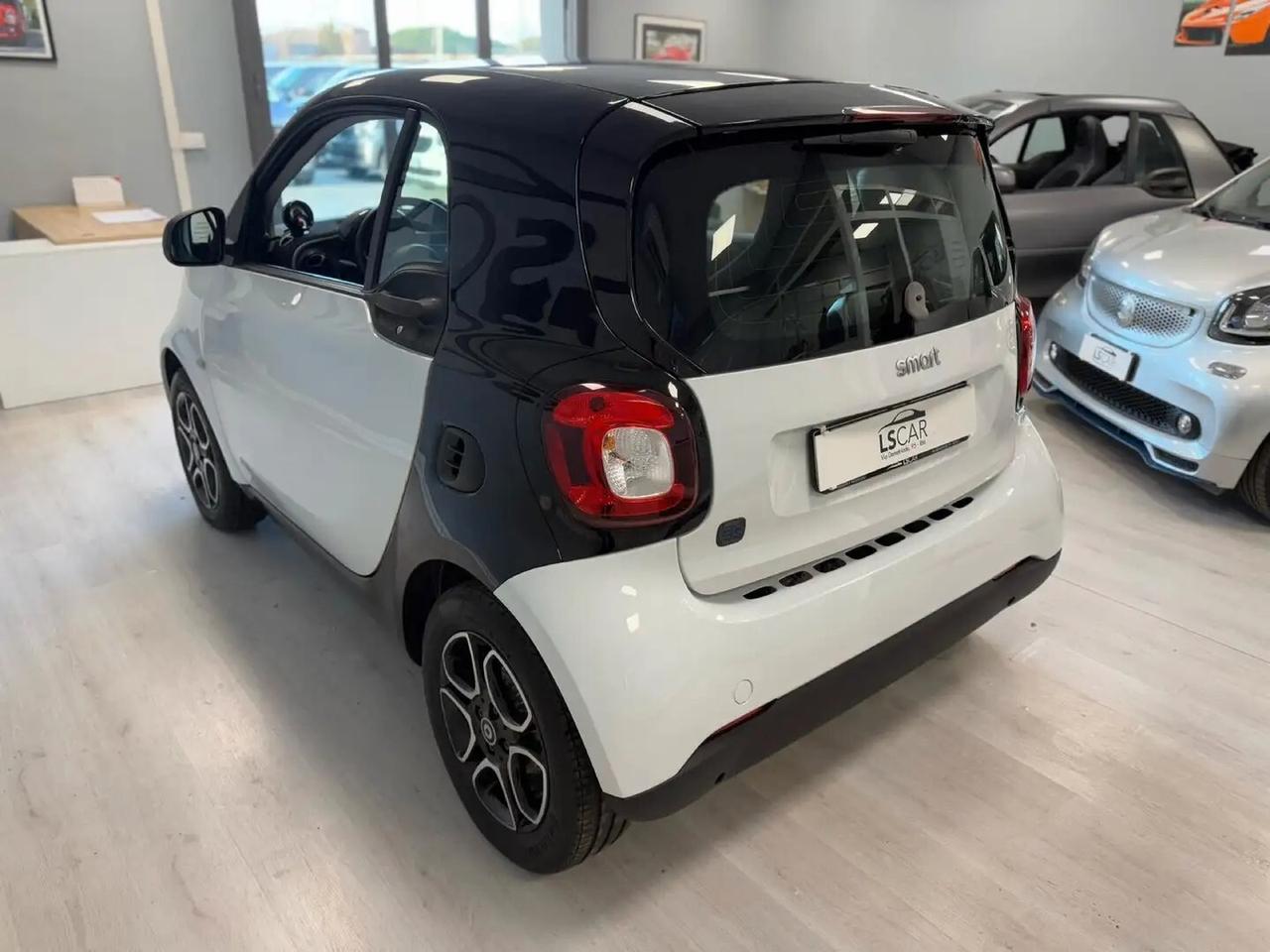 Smart ForTwo EQ Passion~UniPro~Promo Finanziamento