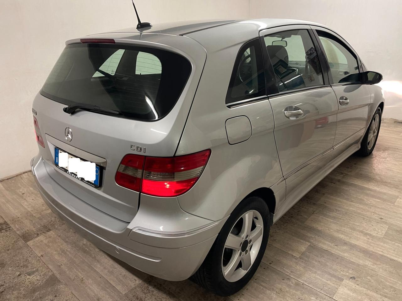 Mercedes-benz B 180 2.0 110 CV CDI Sport Manuale Full optional NEOPATENTATI
