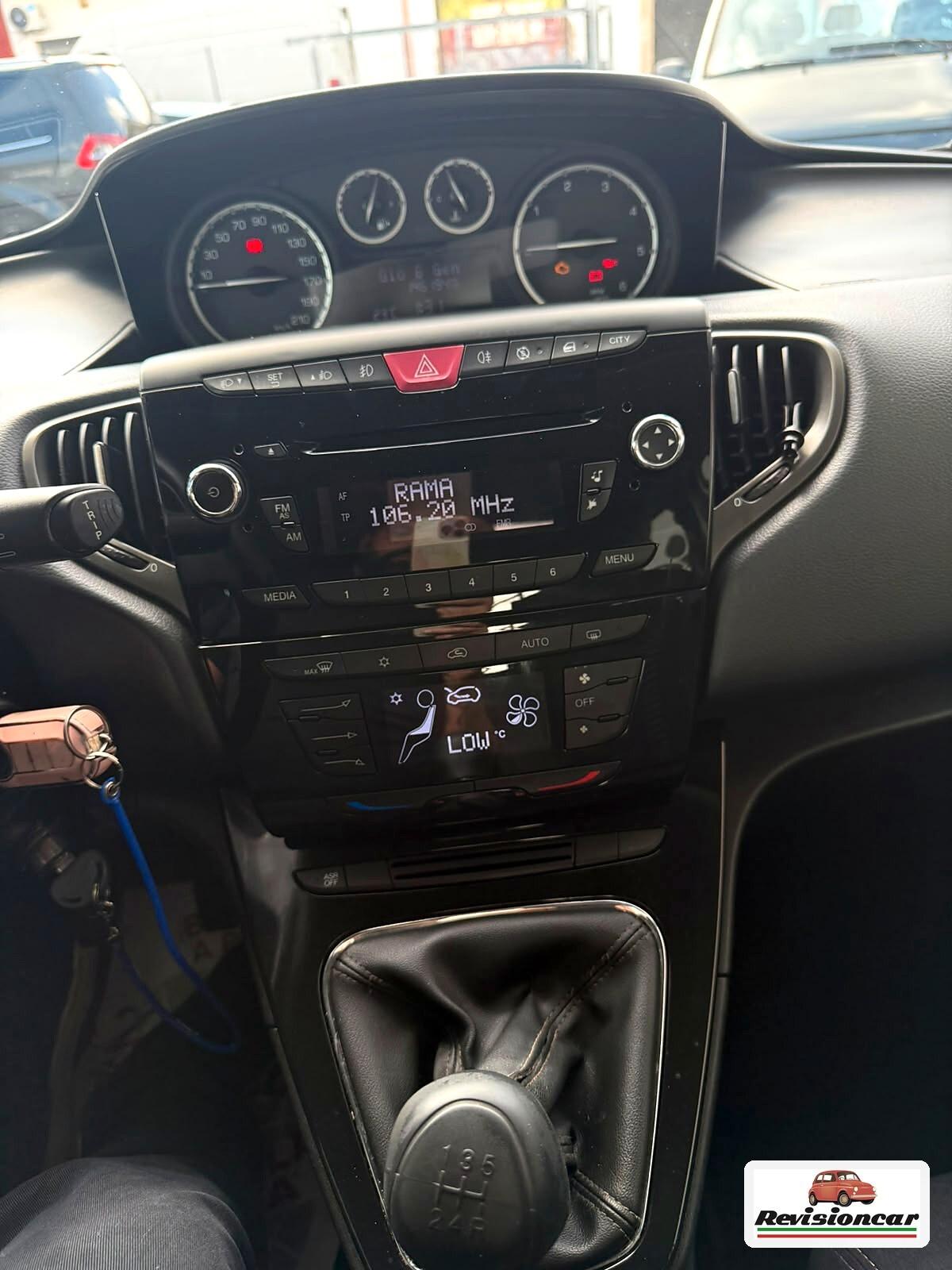 Lancia Ypsilon 1.3 MJT 16V 95 CV 5 porte S&S Gold