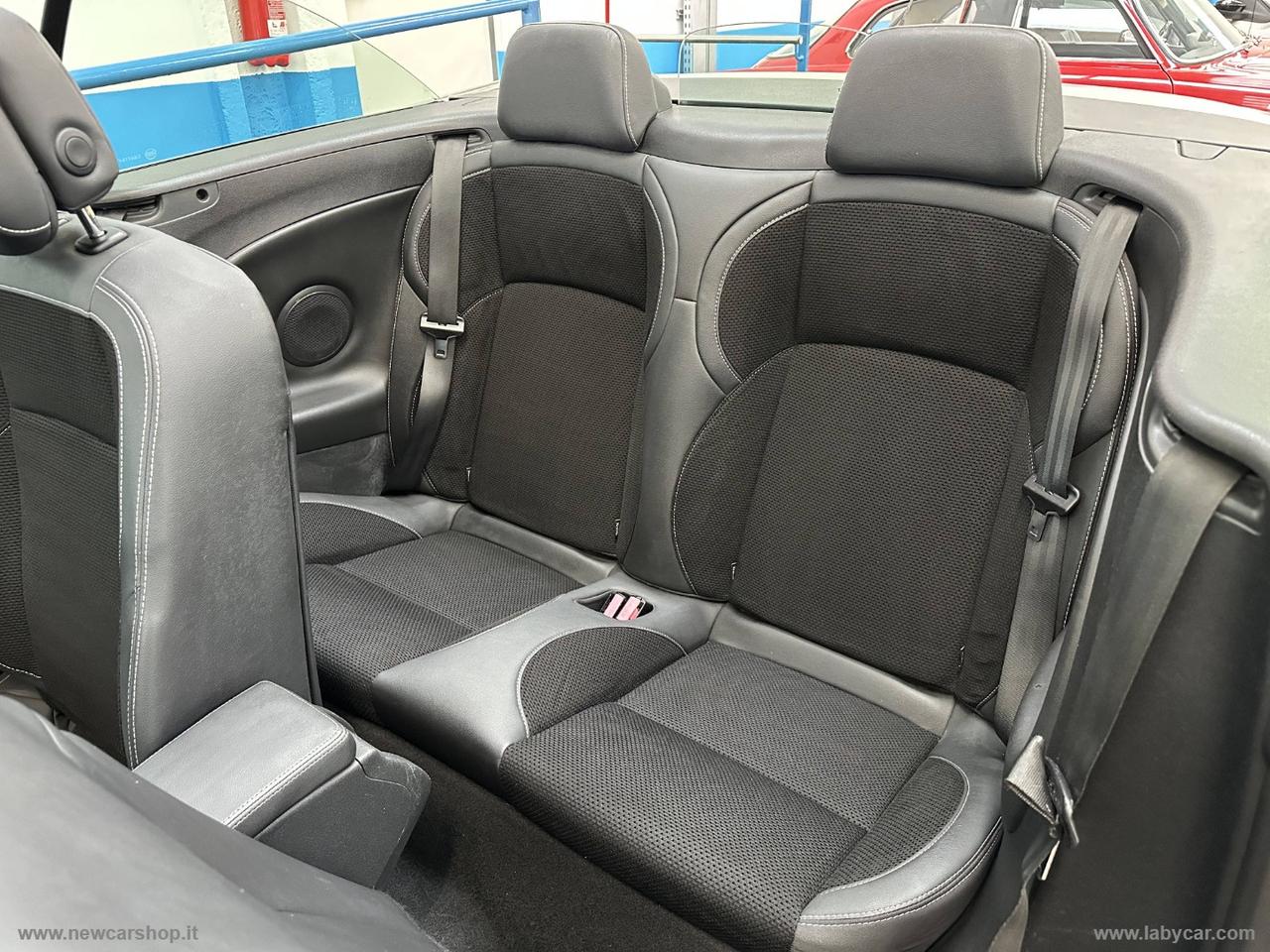 RENAULT Mégane Coupé 1.5 dCi 110 CV Luxe