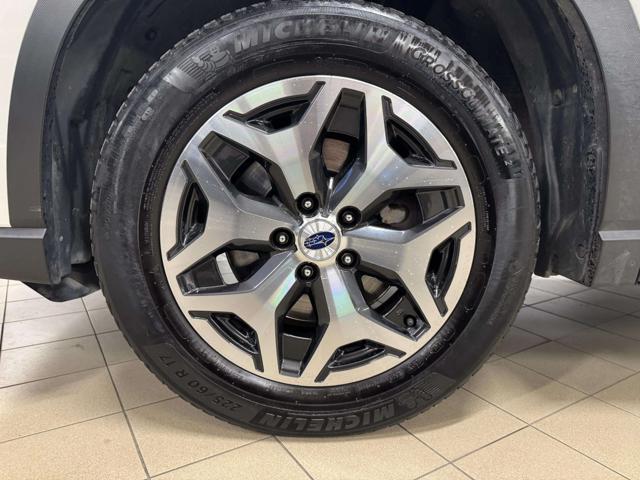 SUBARU Forester 2.0 e-Boxer MHEV CVT Lineartronic Style